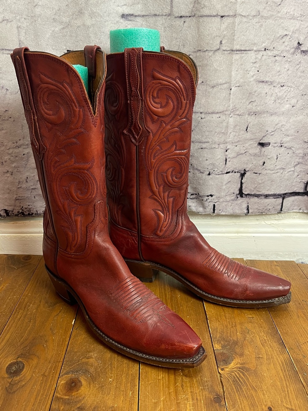 Lucchese Nicole red leather cowgirl boots Womens size 8.5B - REPAIRED